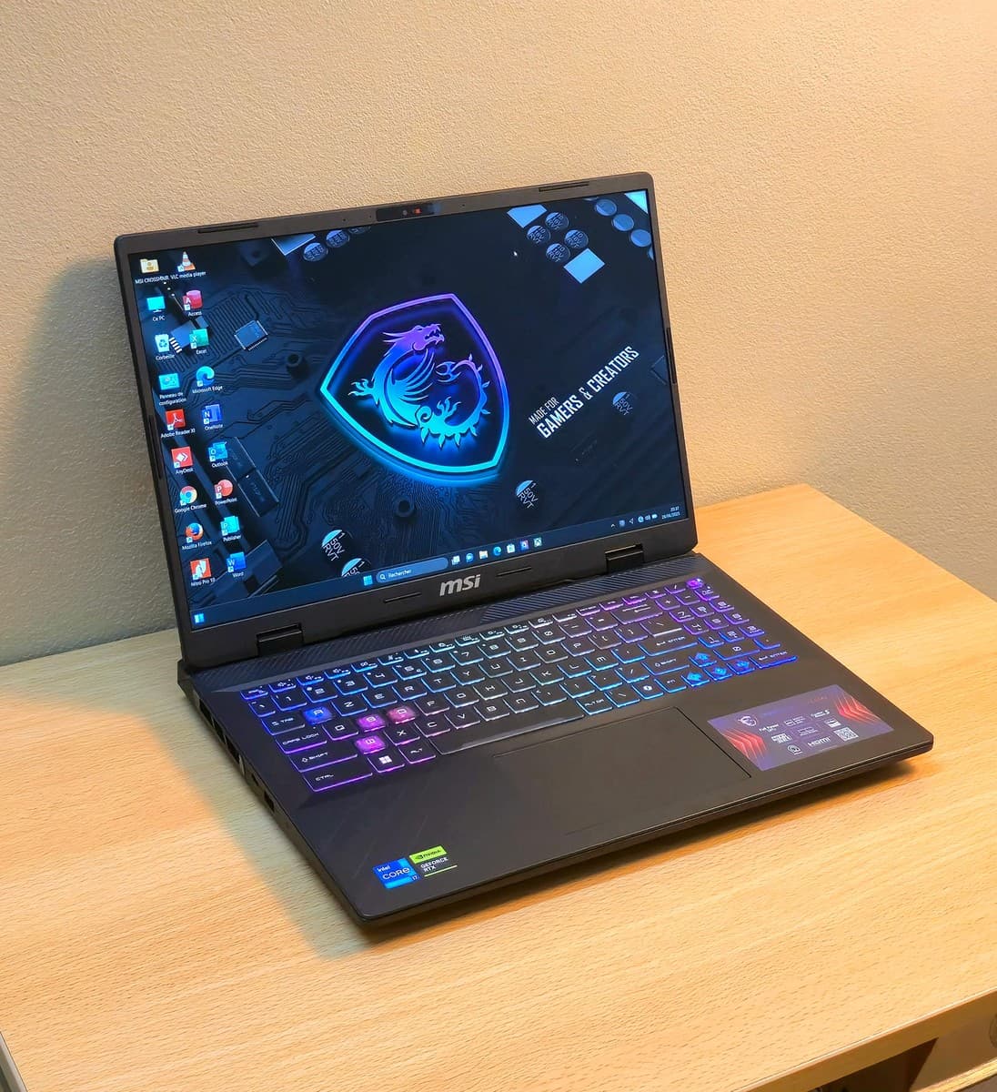 MSI CROSSHAIR 16 HX D14VGKG 64Go 2TB RTX 4070, 8Go