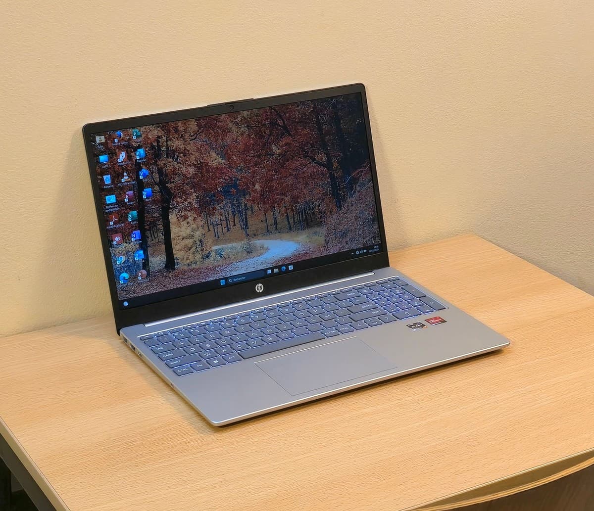 HP Laptop 15-fc0120nia - Image 10