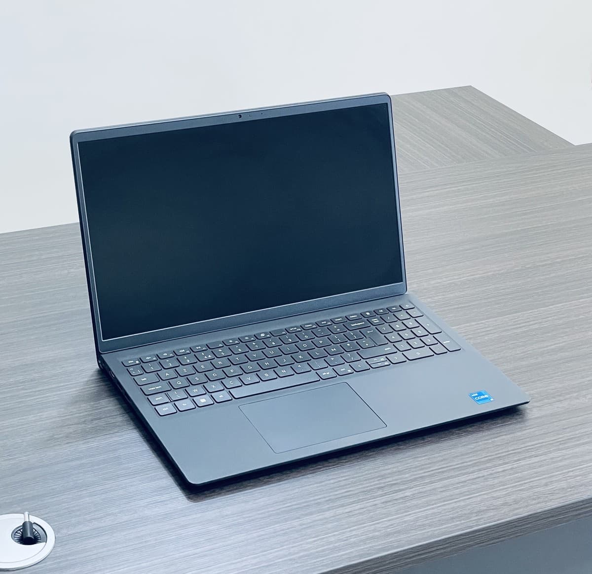 Dell Vostro 15 3520 / Core™ i5-12ème GEN / SSD 512Go / RAM 16Go - Image 4