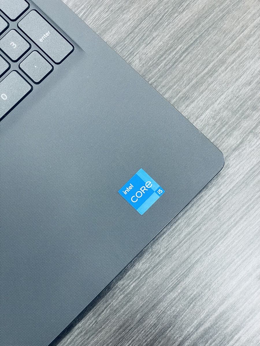 Dell Vostro 15 3520 / Core™ i5-12ème GEN / SSD 512Go / RAM 16Go - Image 5