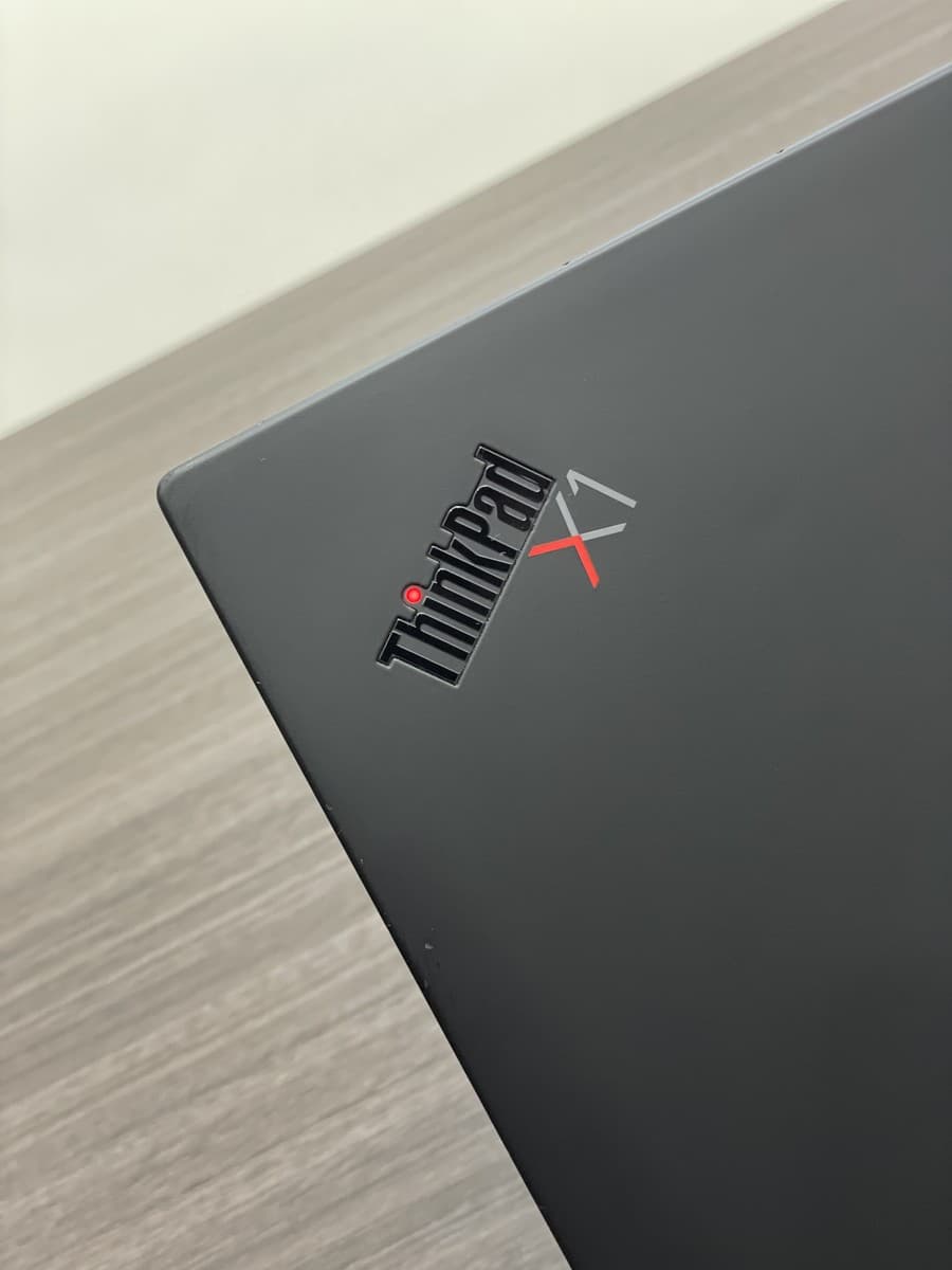 LENOVO ThinkPad X1 Carbon GEN 8 - Image 9