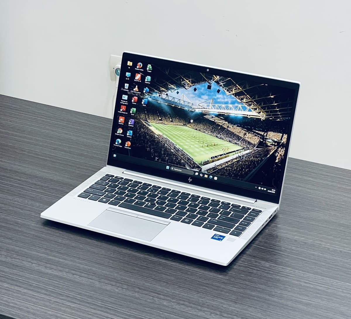 HP EliteBook 840 G8 / Core™ i5-11ème GEN / SSD 256Go / RAM 8Go - Image 8