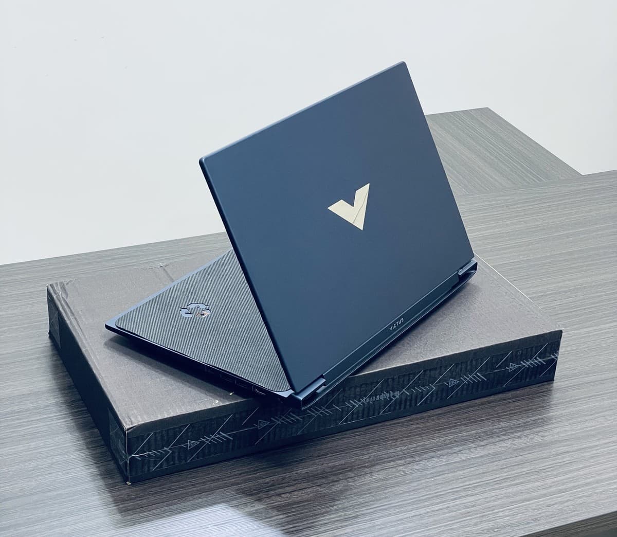 VICTUS BY HP GAMING Laptop 16-S1031NT - Image 3