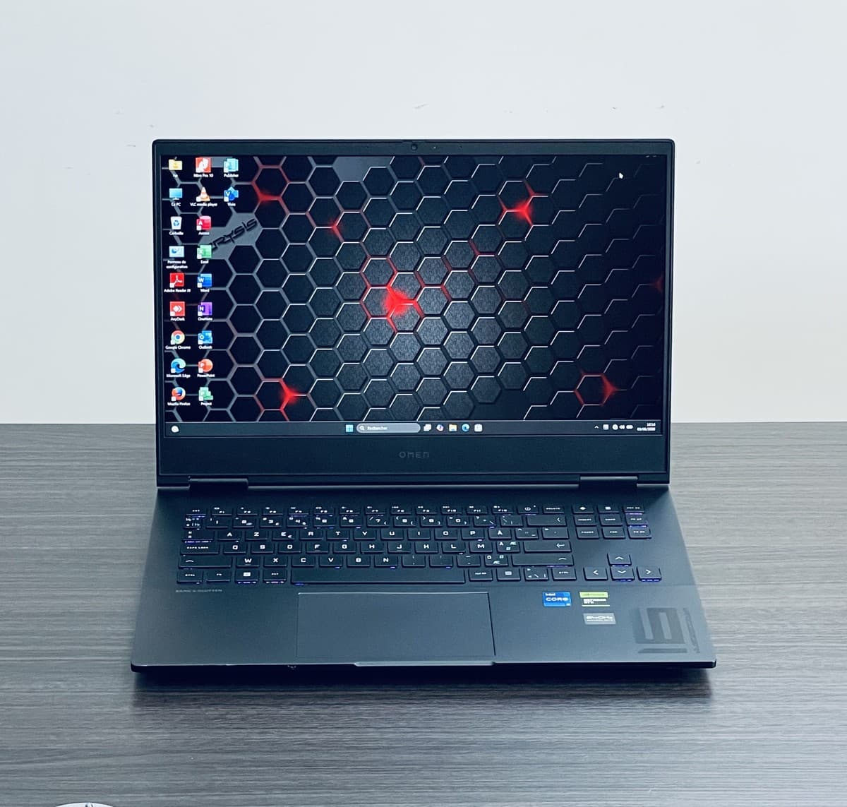 OMEN BY HP Gaming Laptop 16-wf0xxx - Image 9