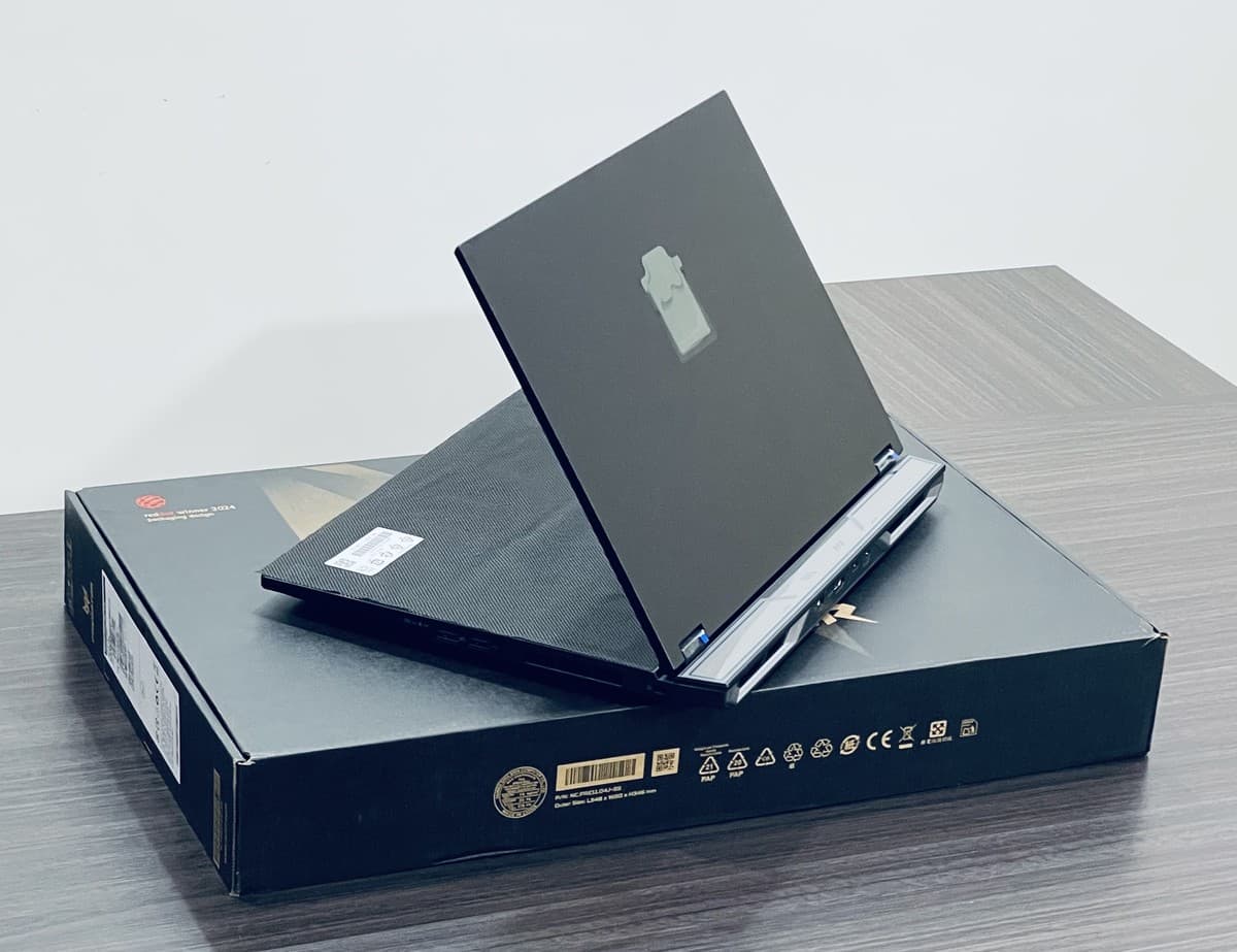 ACER PREDATOR HELIOS NEO 16 AI (PHN16-73) - Image 4