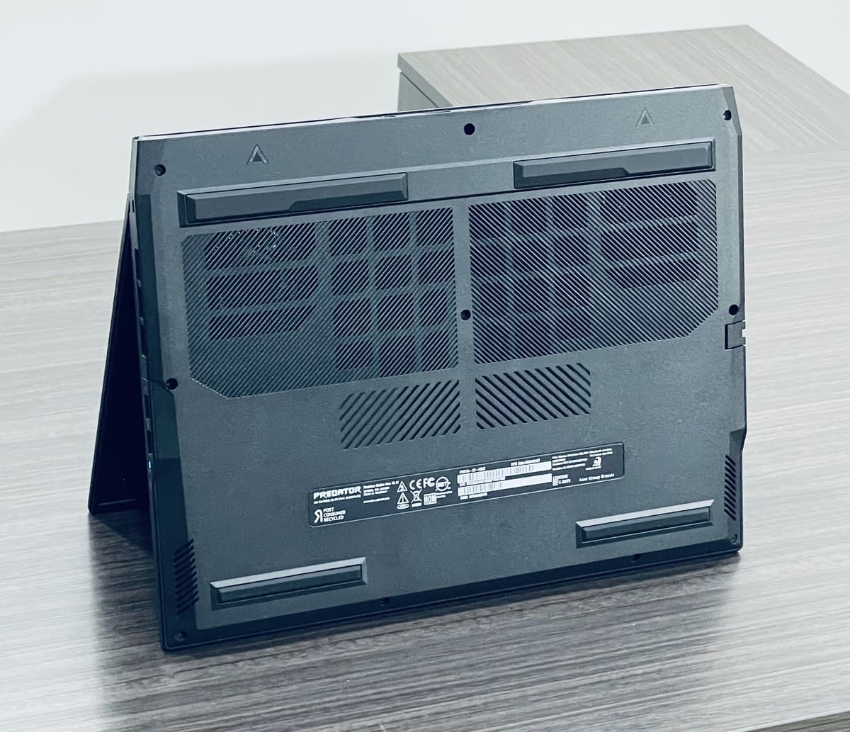 ACER PREDATOR HELIOS NEO 16 AI (PHN16-73) - Image 12