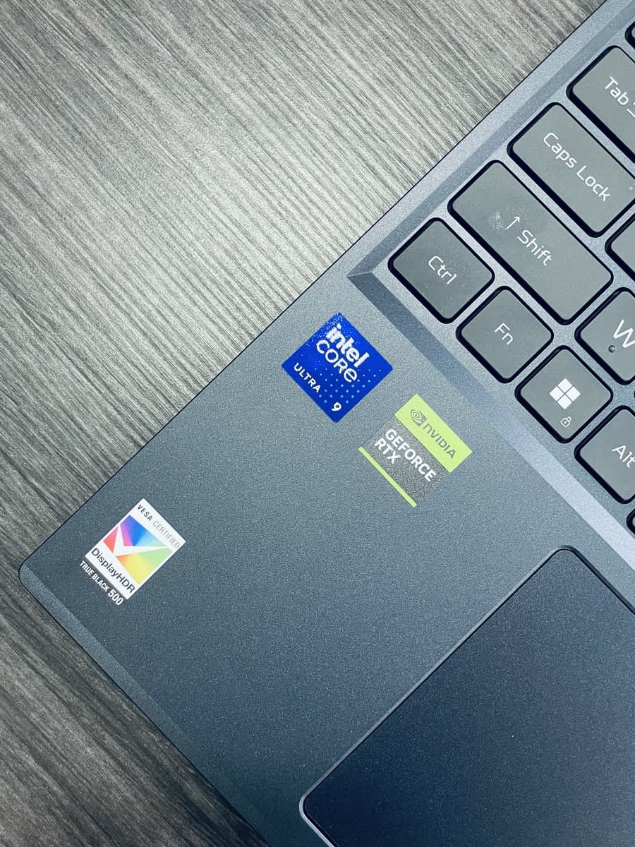 ACER PREDATOR HELIOS NEO 16 AI (PHN16-73) - Image 6