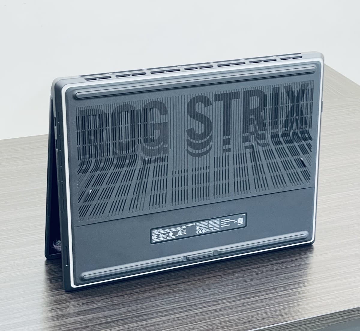 ASUS ROG STRIX G18 G815JPR ¦ Core™ i9-14ème GEN ¦ RTX 5070, 8Go - Image 13