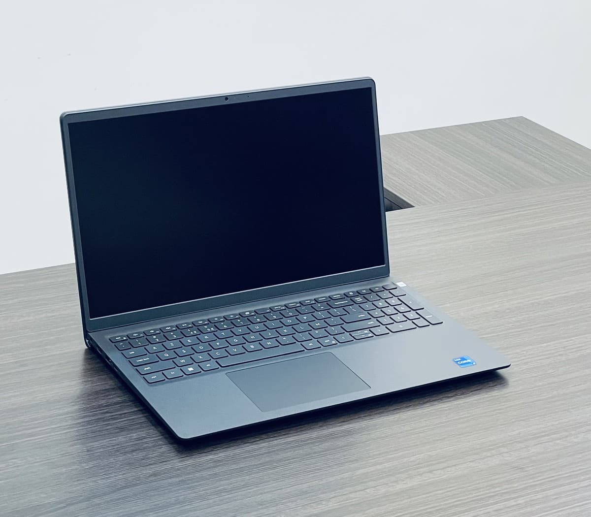 Dell Pro 15 Essential PV15250 | Core™ i7-13ème GEN | SSD 512Go | RAM 16Go - Image 7