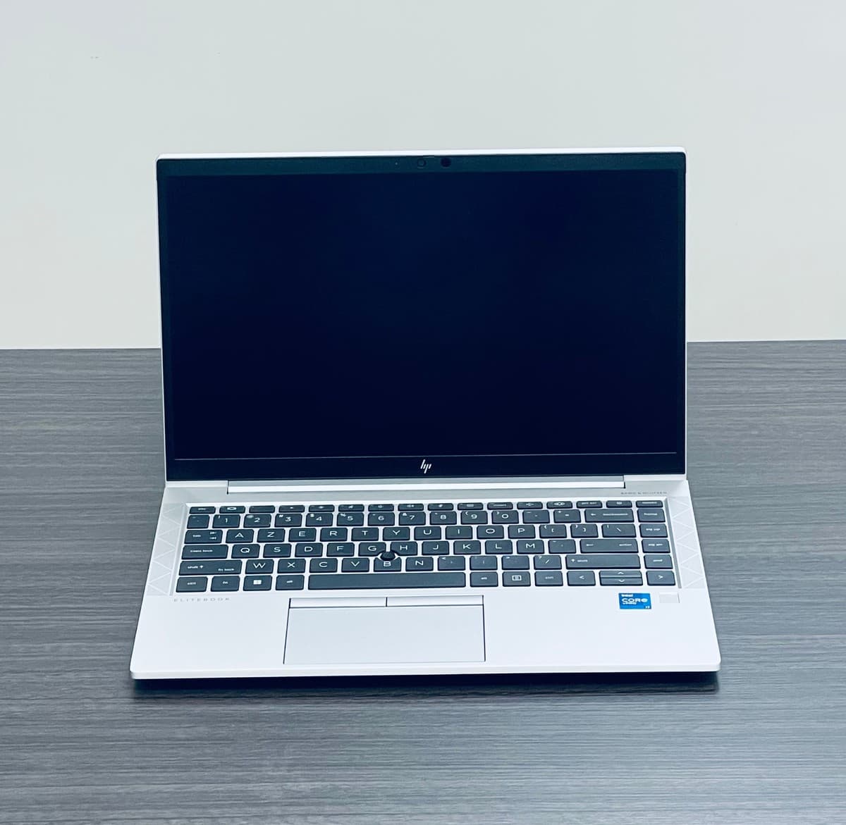 HP EliteBook 840 G8 / Écran Tactile / SSD 512Go / Ram 16Go / Intel®️ Core™️ i7-1185G7U - Image 6